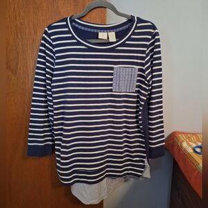 Caribbean Joe Women's Nautical Navy and White Striped Long Sleeve Tee Size M